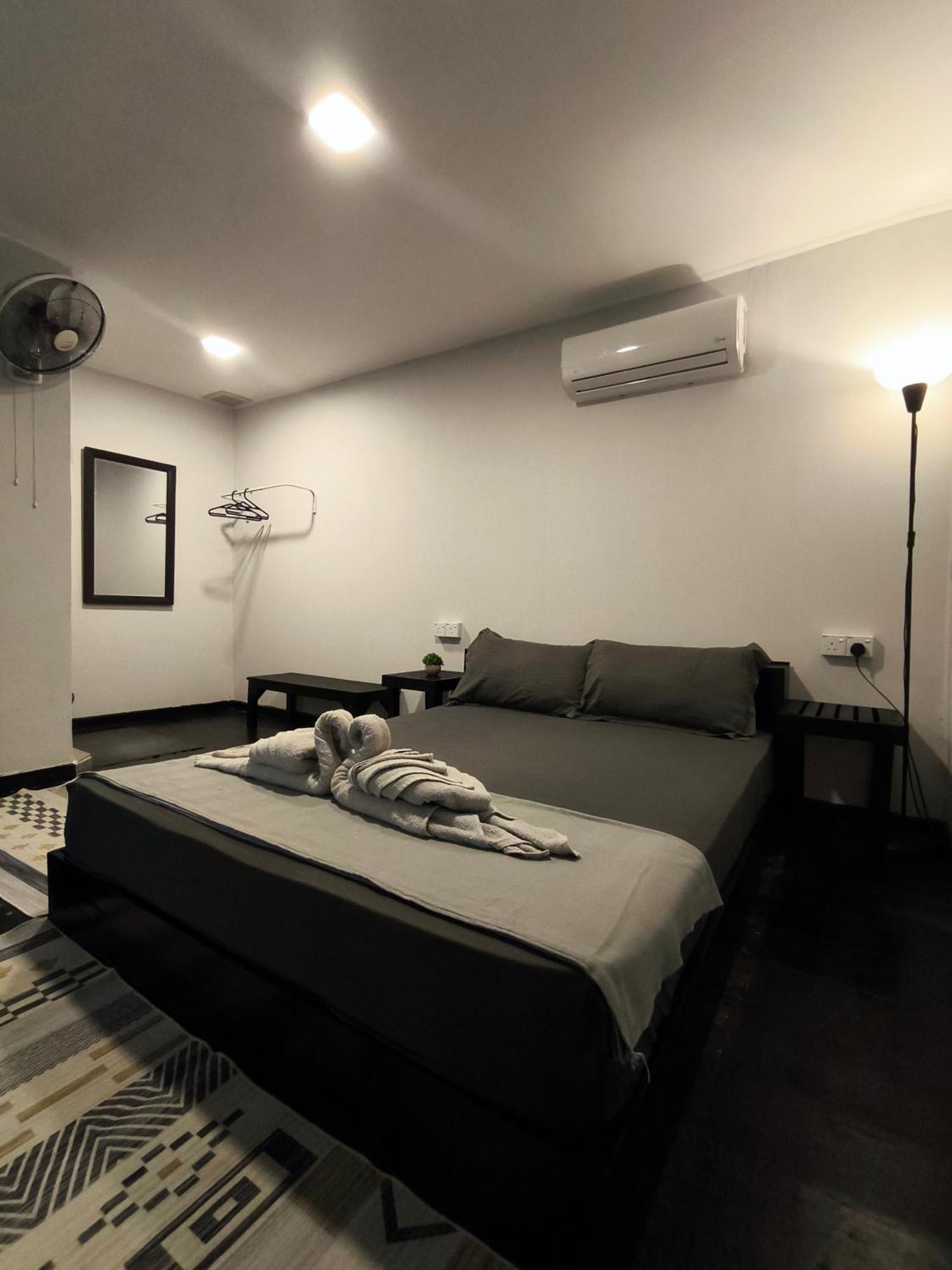 Seahorse Diver Guesthouse Kampong Pasir Panjang  Ngoại thất bức ảnh